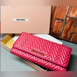 Miu Miu Hot Pink Quilted Chevron Leather Wallet with Gold Logo